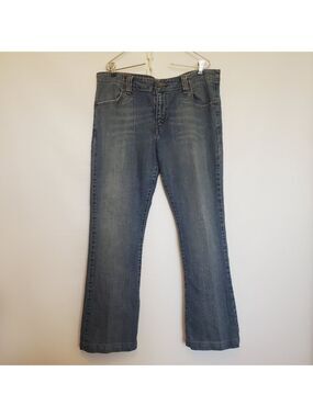 Levi's Jeans 525 Boot Cut (14)